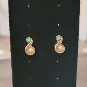 3 for $15 Vintage Avon turquoise and pearl earrings